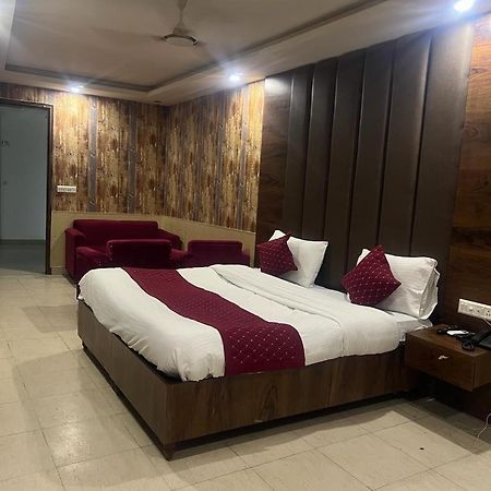 Hanuwant Palace New Delhi Bagian luar foto